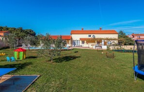 Exterior - Amazing home in Marcana with sauna (Marcana)