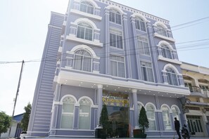 Exterior - Apple Hotel Three (Phnom Penh)