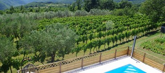 Peaceful Retreat with Private Pool in Sutivanac