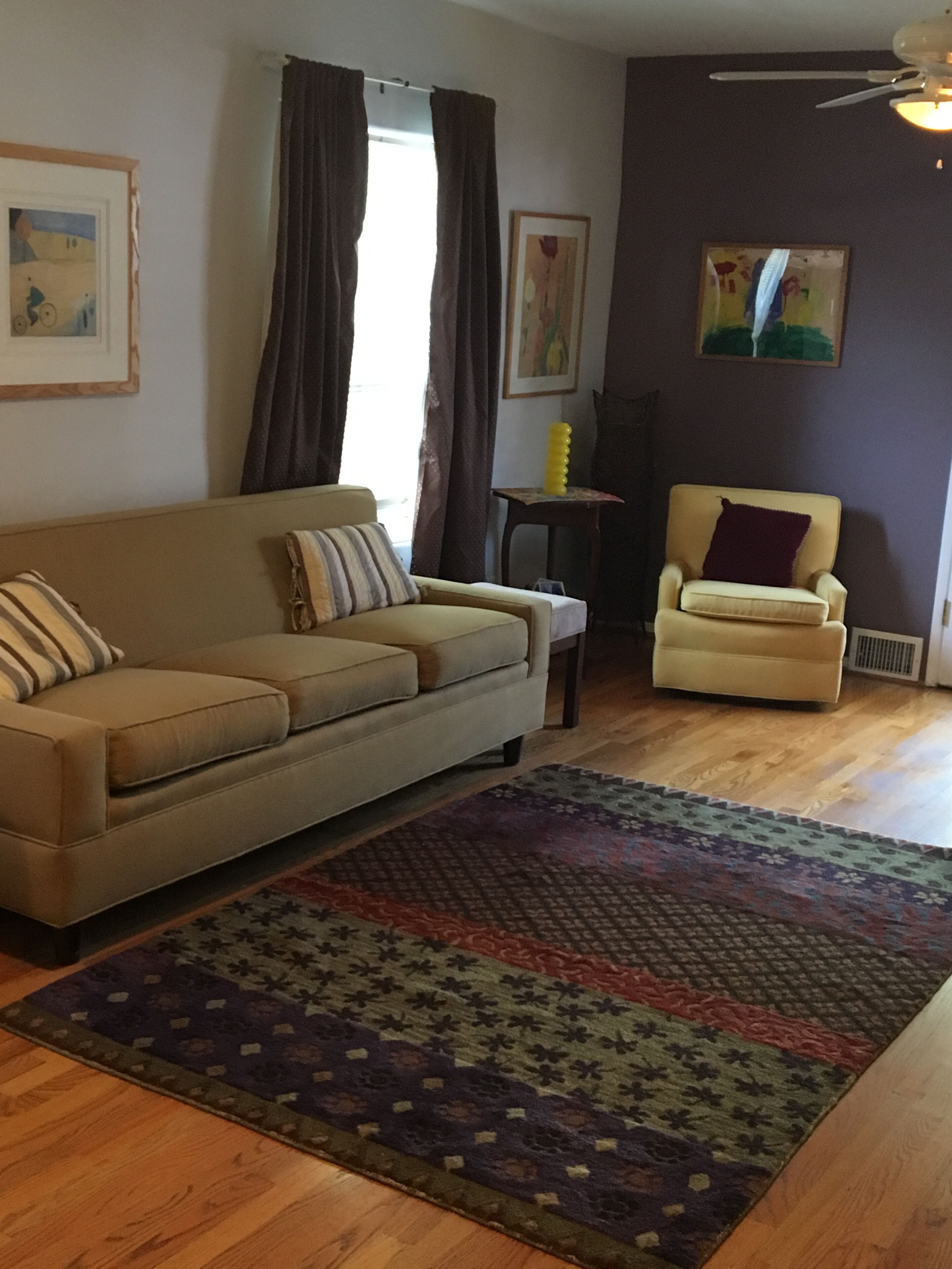 Friendly Room/Studio in the Heart of LA , Clean and tidy 