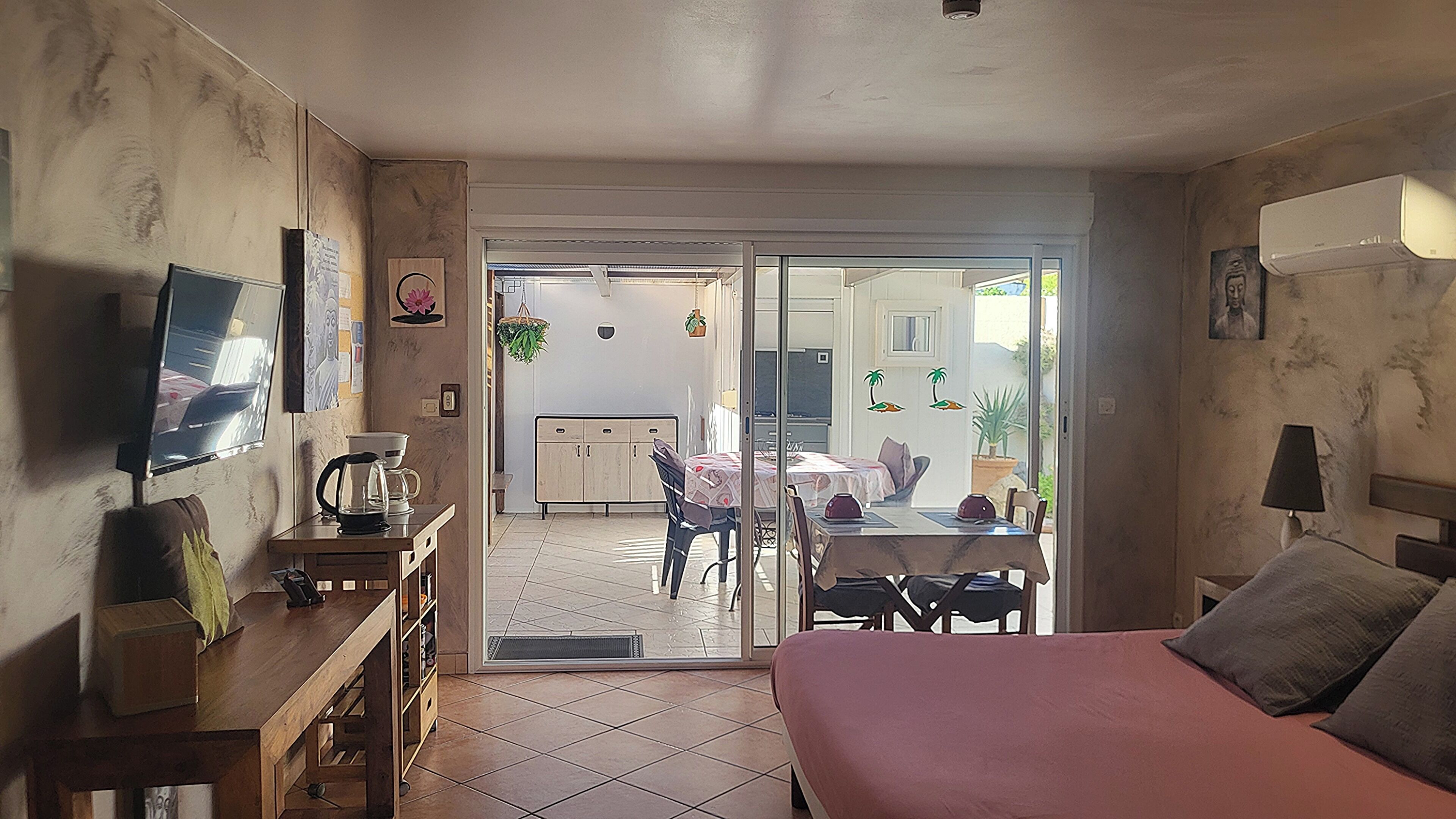 Dobbeltrom (Zen) | Individuelt dekorert, individuelt innredet, skrivebord og lydisolert