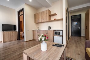 Apartment, 2 Bedrooms (106) | Private kitchenette - New Tiflis Apart Hotel Saburtalo (Tbilisi)