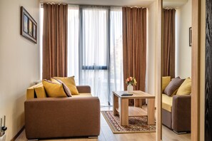Apartment, 2 Bedrooms (106) | Living room - New Tiflis Apart Hotel Saburtalo (Tbilisi)