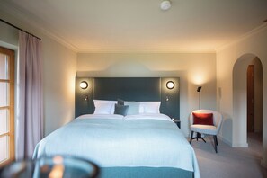 Chambre double | Minibar, coffre-fort, bureau, rideaux d’obscurcissement