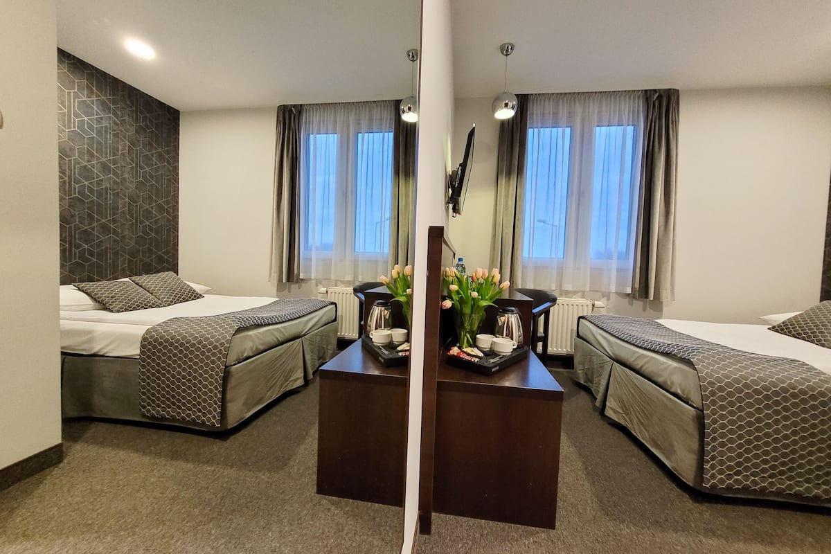 business single room | television