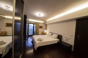 2 bedrooms, iron/ironing board, free cots/infant beds, free WiFi