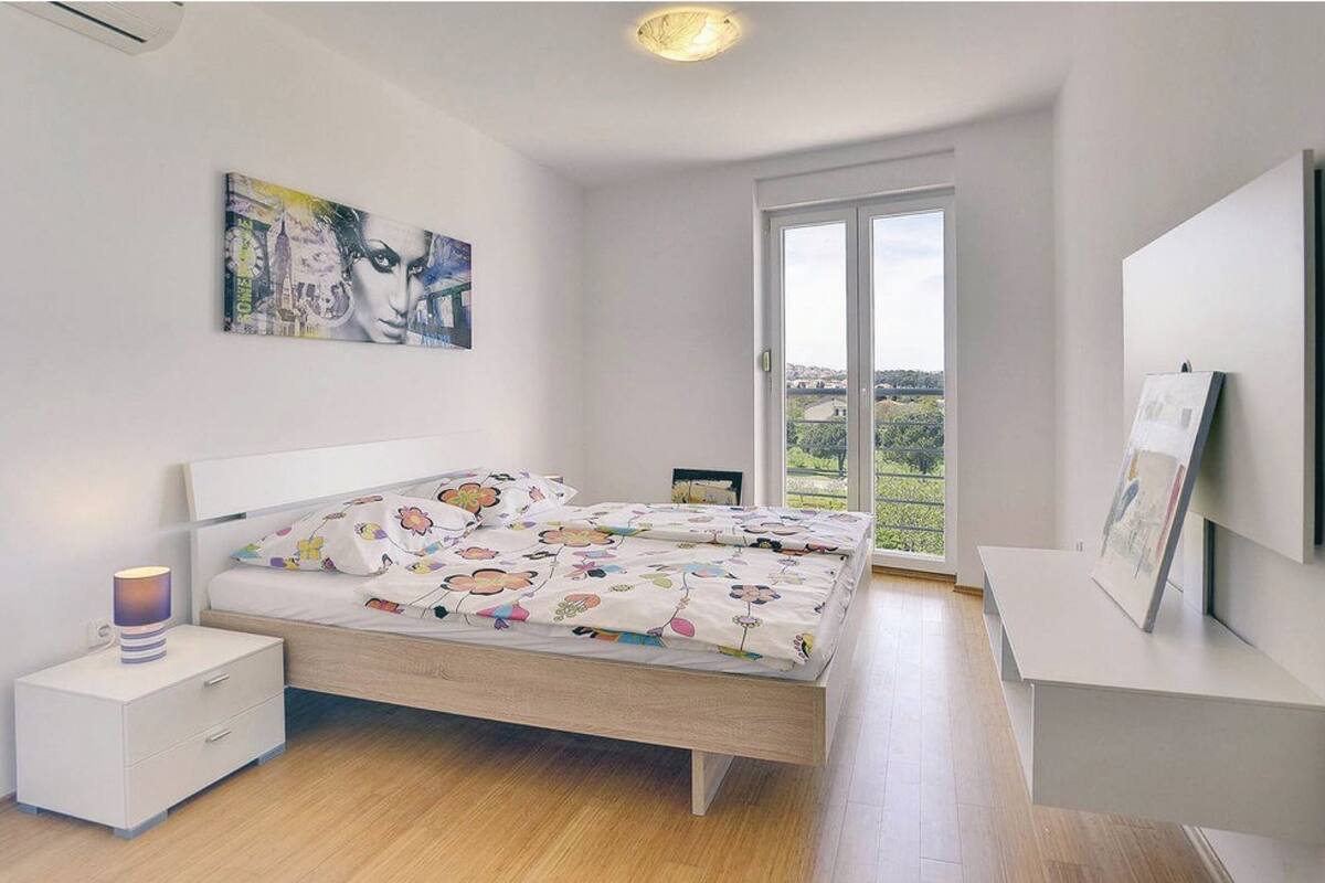 Apartment, 2 Bedrooms, Balcony (A) | In-room safe, soundproofing, iron/ironing board, cribs (free)