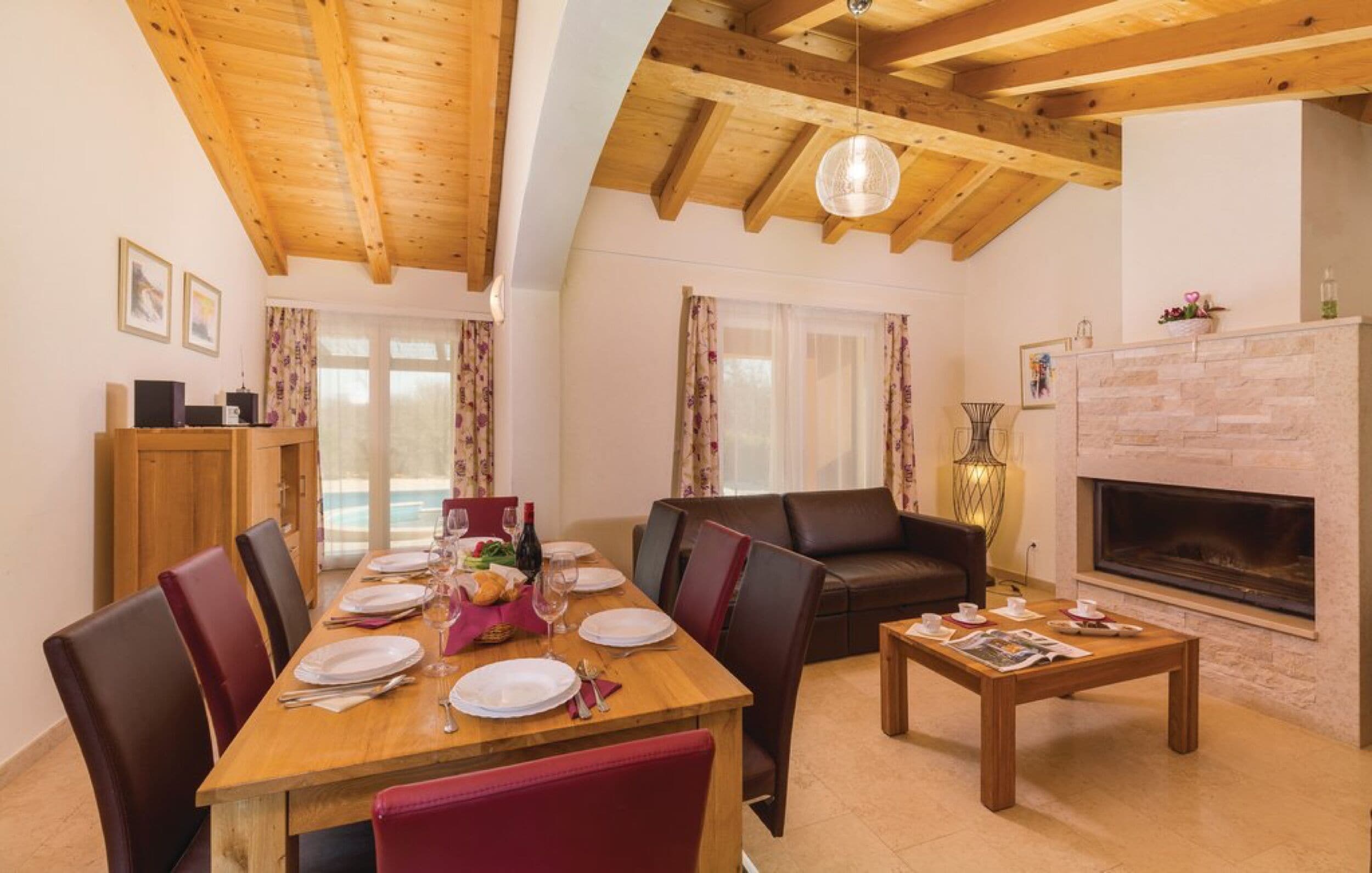 فيلا ديلوكس (Aida) | تناول الطعام داخل الغرفة