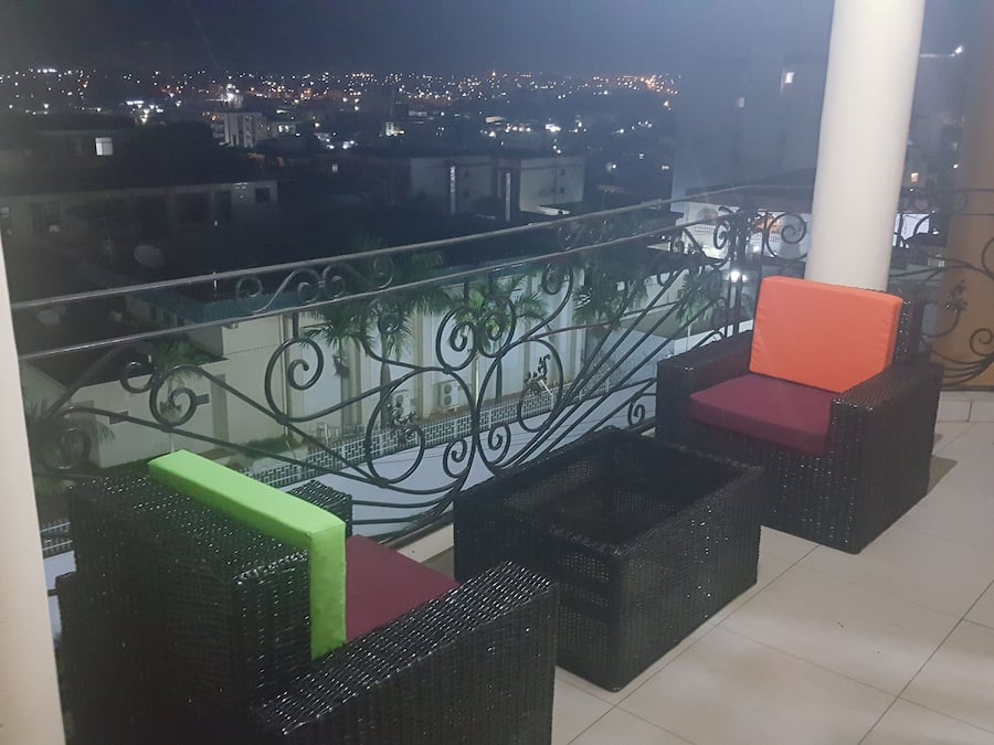 Apartemen Deluks, 2 kamar tidur, 2 kamar mandi, pemandangan kota | Teras/patio
