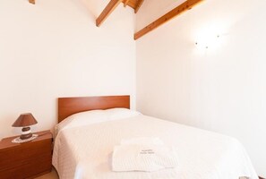 2 Schlafzimmer, Bügeleisen/Bügelbrett, Internetzugang, Bettwäsche