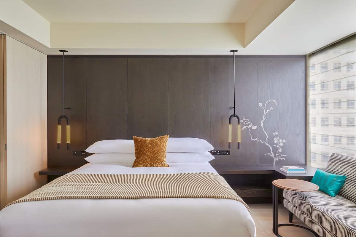 Premium bedding, down comforters, minibar, in-room safe