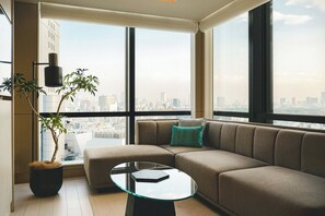 開放式套房, 2 張單人床 (High Floor) | 高級寢具、羽絨被、房內夾萬、遮光窗簾/窗簾