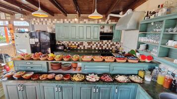 Daily buffet breakfast (EUR 5 per person)