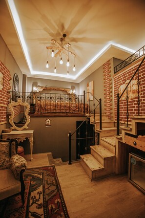 Design Triple Room - Vintage Cave House (Nevsehir)