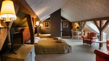 1 Schlafzimmer, individuell dekoriert, individuell eingerichtet