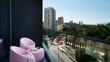 Cityscape Suite | 露台/庭院