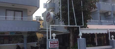 Voorkant van accommodatie