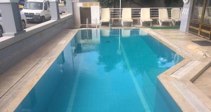 Defne Zevkim Hotel