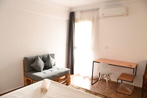1 quarto, ferros/tábuas de passar roupa, Wi-Fi, roupa de cama