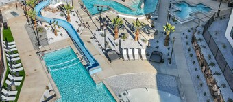 The At Coral Springs Resort 3 Bedroom Apts by RedAwning