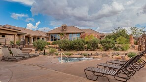 Casa geminada, 3 quartos | Piscina | Piscina externa, piscina aquecida