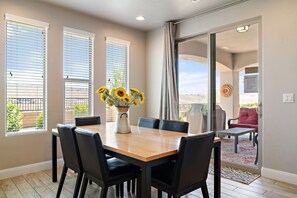 Townhome, 4 Bedrooms | Dining