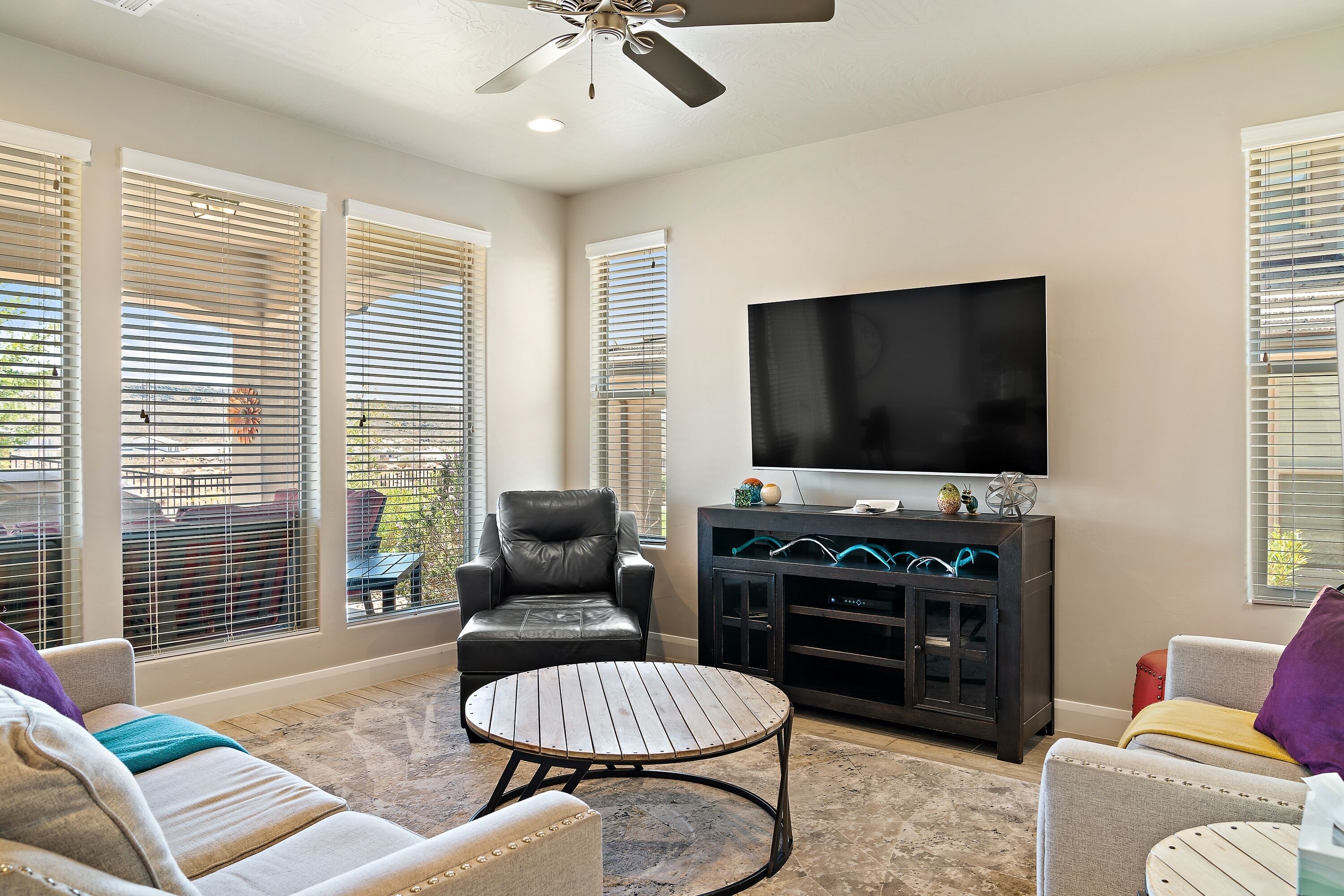 Townhome, 4 Bedrooms | Living area | Smart TV