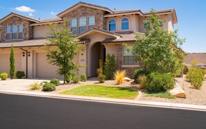 Townhome, 4 Bedrooms | Exterior