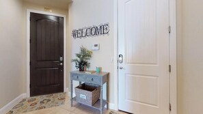 Townhome, 3 Bedrooms | Interior - Southern Delight 3 Bedroom Apts by RedAwning (Washington)