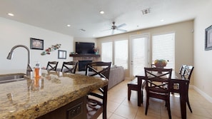 Townhome, 3 Bedrooms | Private kitchen