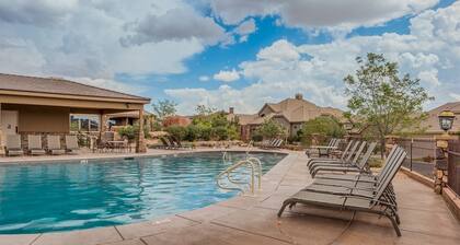 Southern Delight 3 Bedroom Apts by RedAwning