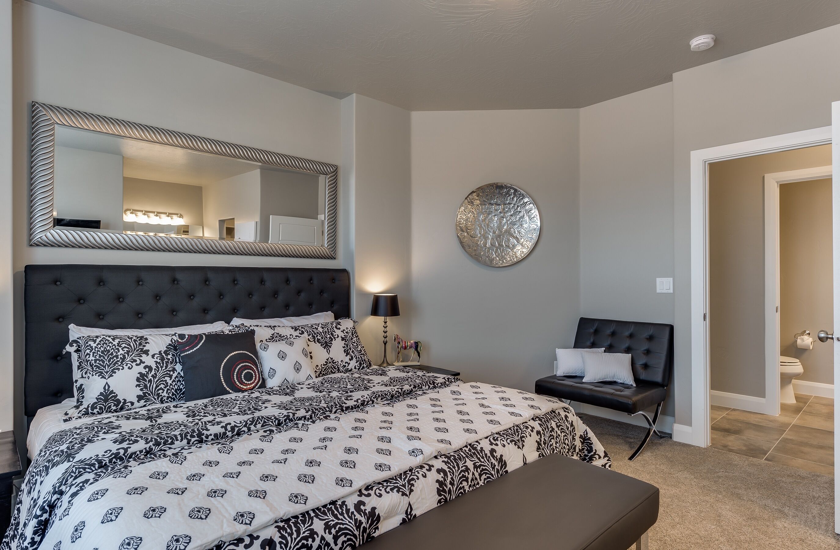 Red Cliffs 3 Bedroom Apts by Redawning