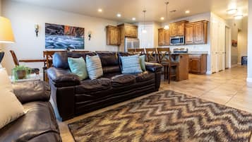 Townhome, 4 Bedrooms | Living area