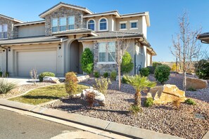 Townhome, 3 Bedrooms | Exterior