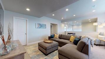 Townhome, 4 Bedrooms | Living area | Smart TV, DVD player