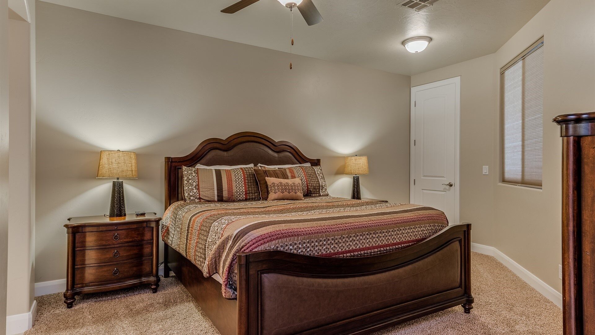 Razorback Ridge 4 Bedroom Apts by Redawning