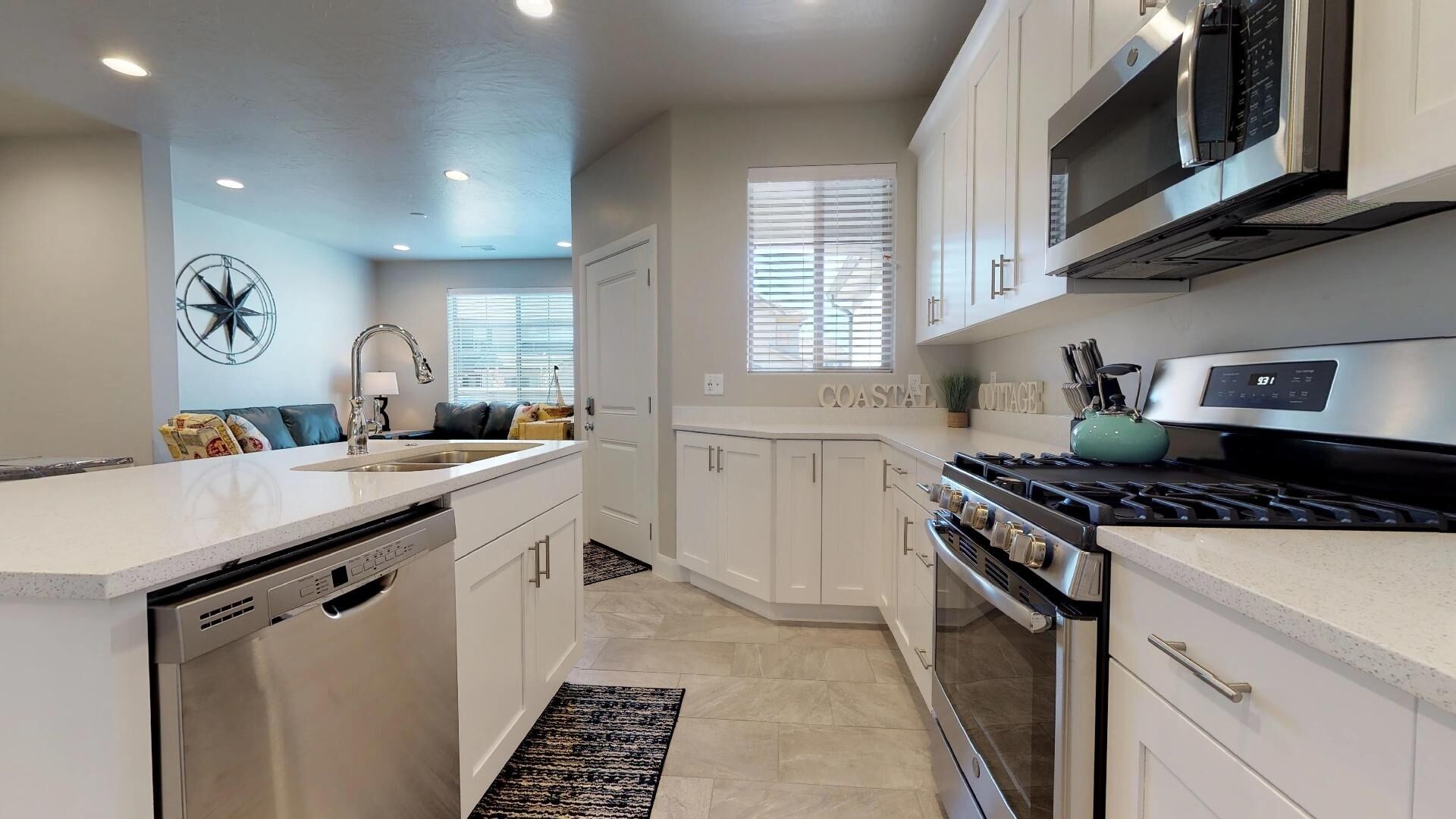 Coastal 3 Bedroom Apts