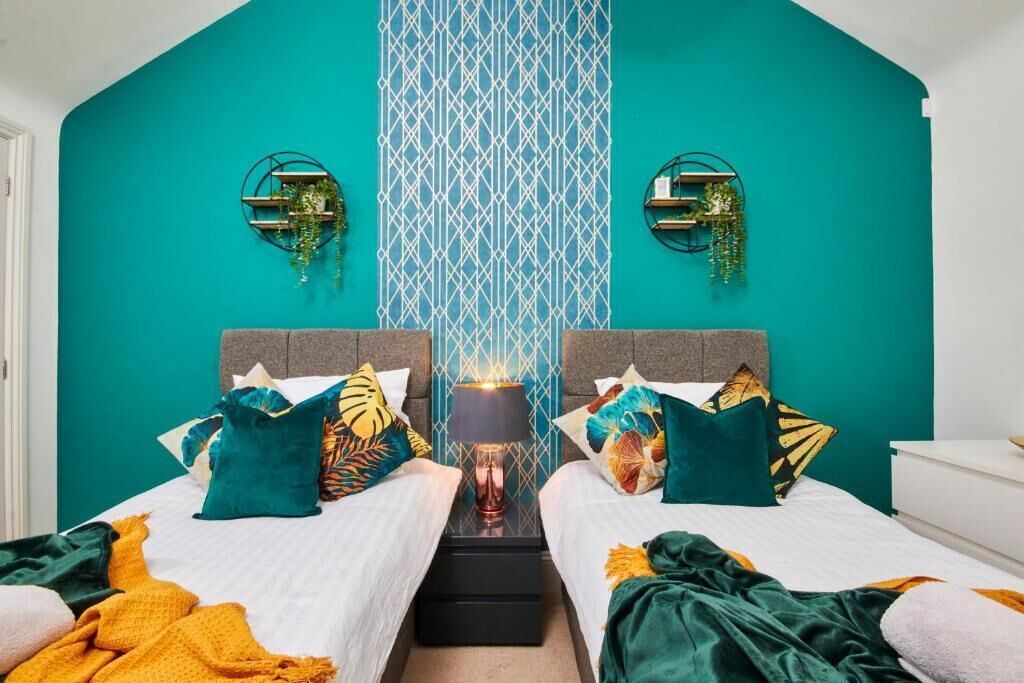 2 chambres, fer et planche à repasser, Internet gratuit, draps fournis