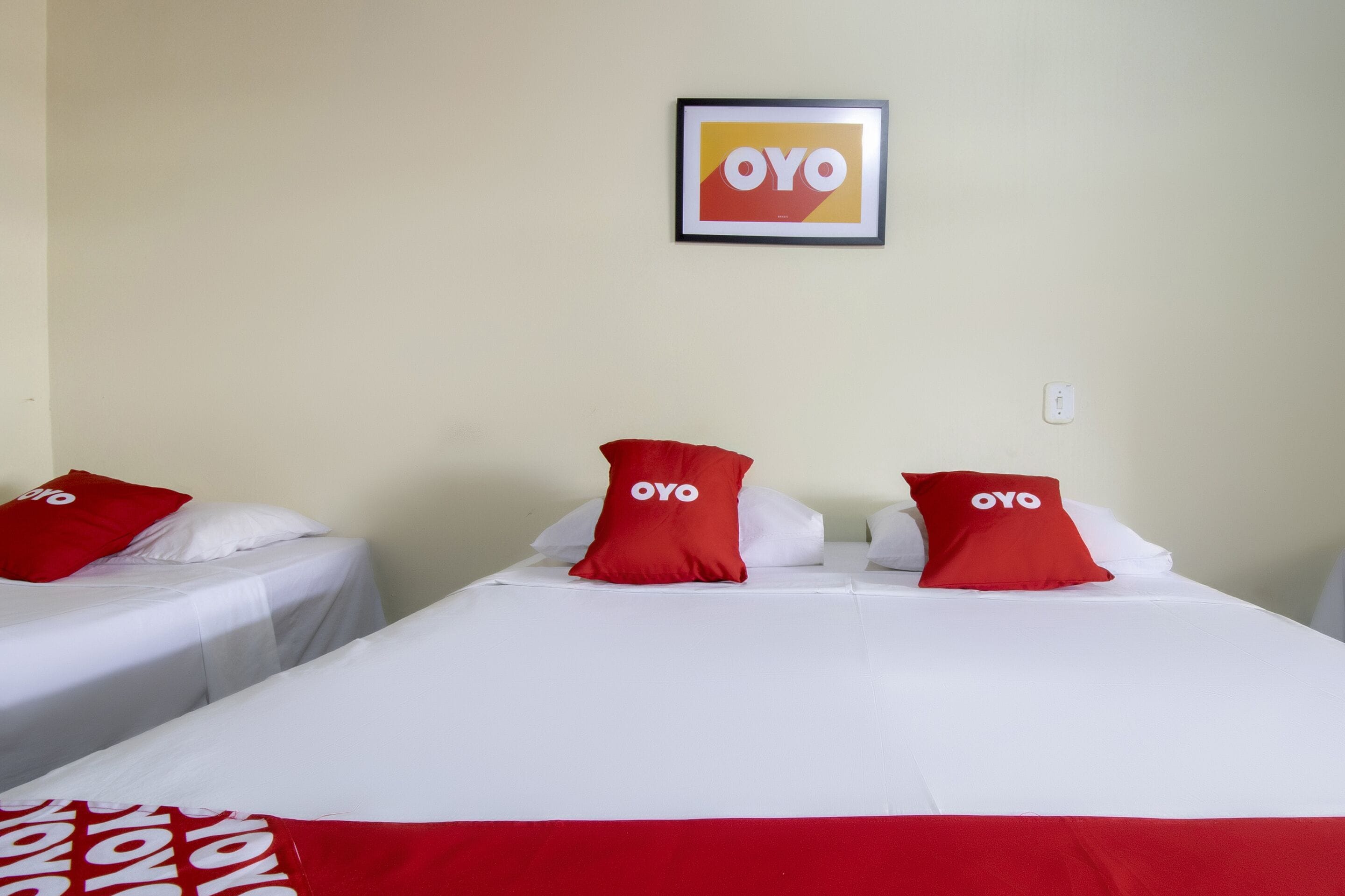 Frigobar, Wi-Fi de cortesia, roupa de cama