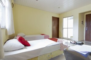 1 habitación, minibar, wifi gratis y ropa de cama