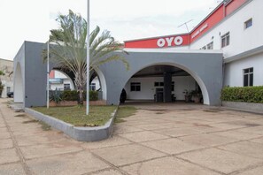 Front of property - OYO New Anápolis Hotel, Imperatriz (Imperatriz)