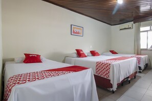 1 habitación, minibar, wifi gratis y ropa de cama