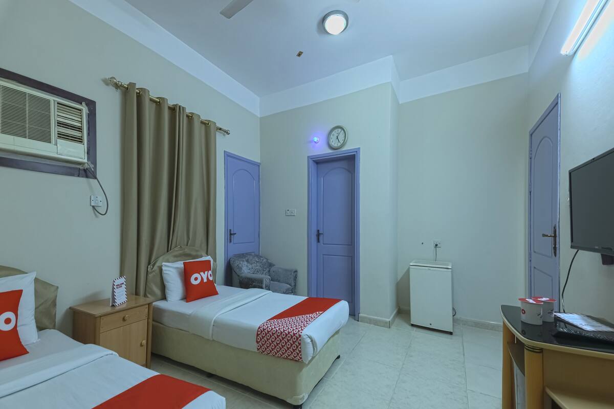 Standard Apartment, 1 Bedroom | Iron/ironing board, WiFi (free), bed sheets