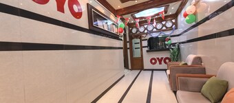 Super OYO 108 Marsa Al Masafar Hotel Apartment