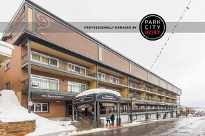 Exterior - Top of Main Street - TMI with Parking (Park City)