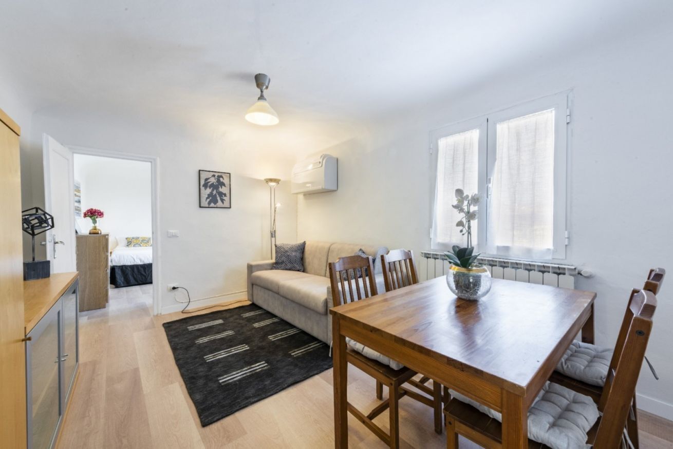 Apartment, 1 Bedroom | Living room