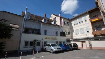 Dettaglio esterni