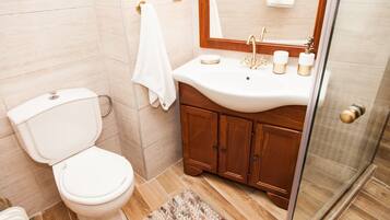Maisonette, 2 Schlafzimmer | Badezimmer | Dusche, Haartrockner, Handtücher