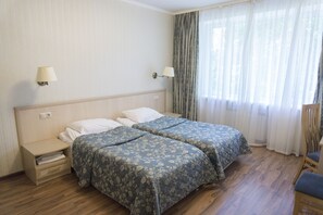 Standard Apartment | Desk, laptop workspace, iron/ironing board, bed sheets - Apart-Hotel Kurkino (Moscow)