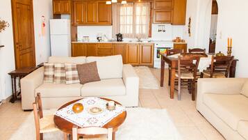 Apartment, 1 Bedroom | Living room | Flat-screen TV, fireplace